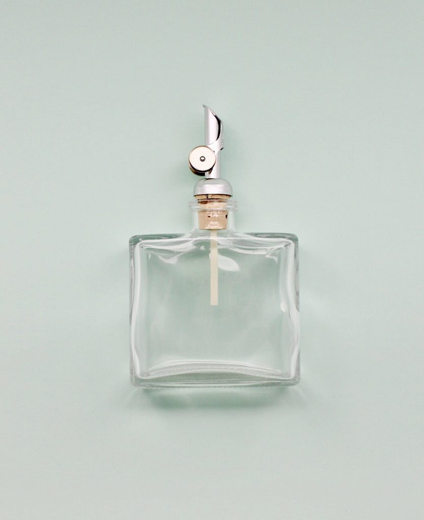 Boxy Silver Tip Spout Dispenser